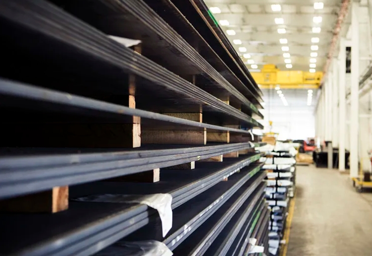 購買復(fù)合鋼板時(shí)應(yīng)該注意哪些細(xì)節(jié)